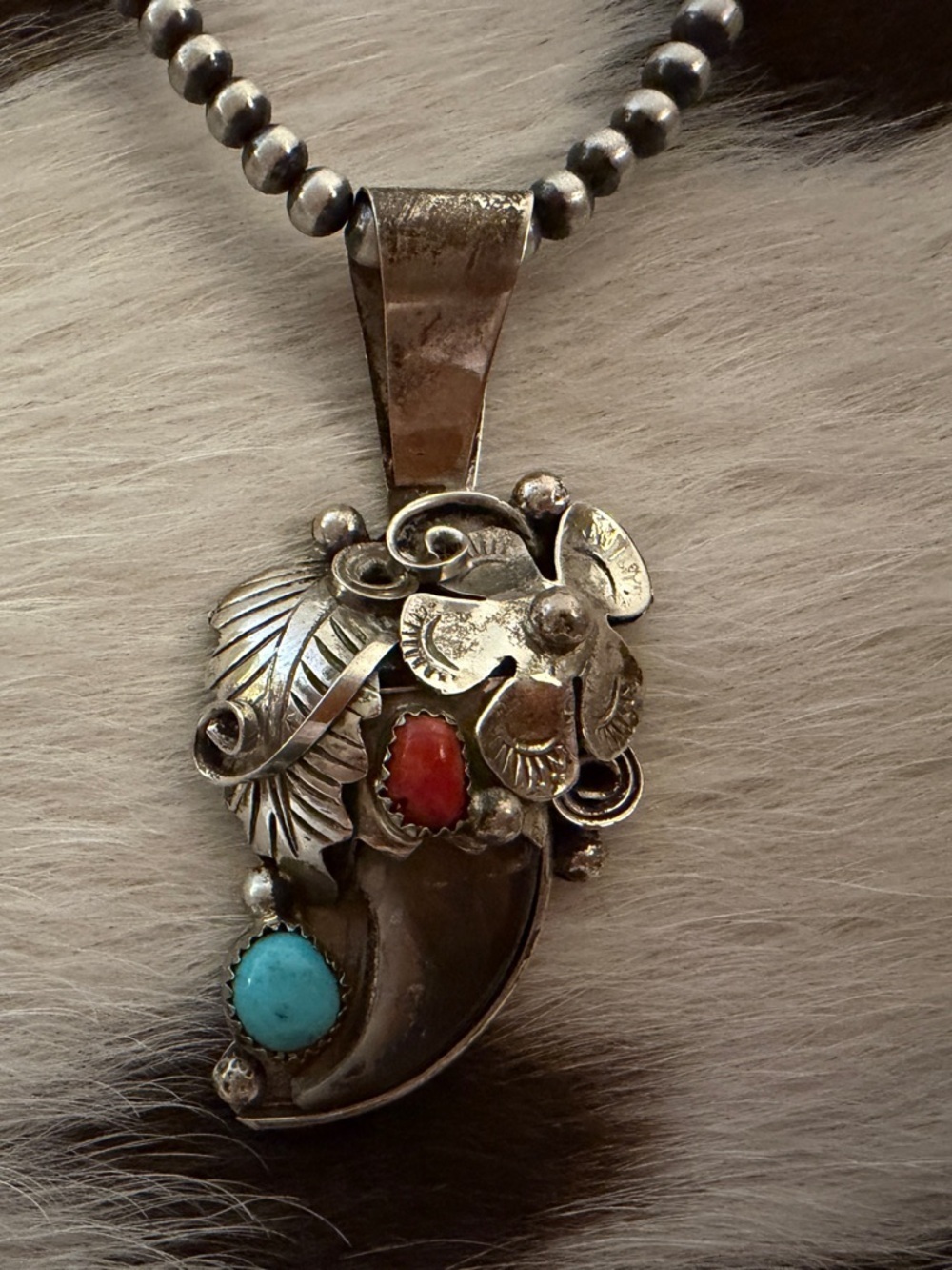 ❤️ Signed Navajo Jerry Thompson Kingman Turquoise Coral Bear Claw Pendant 925